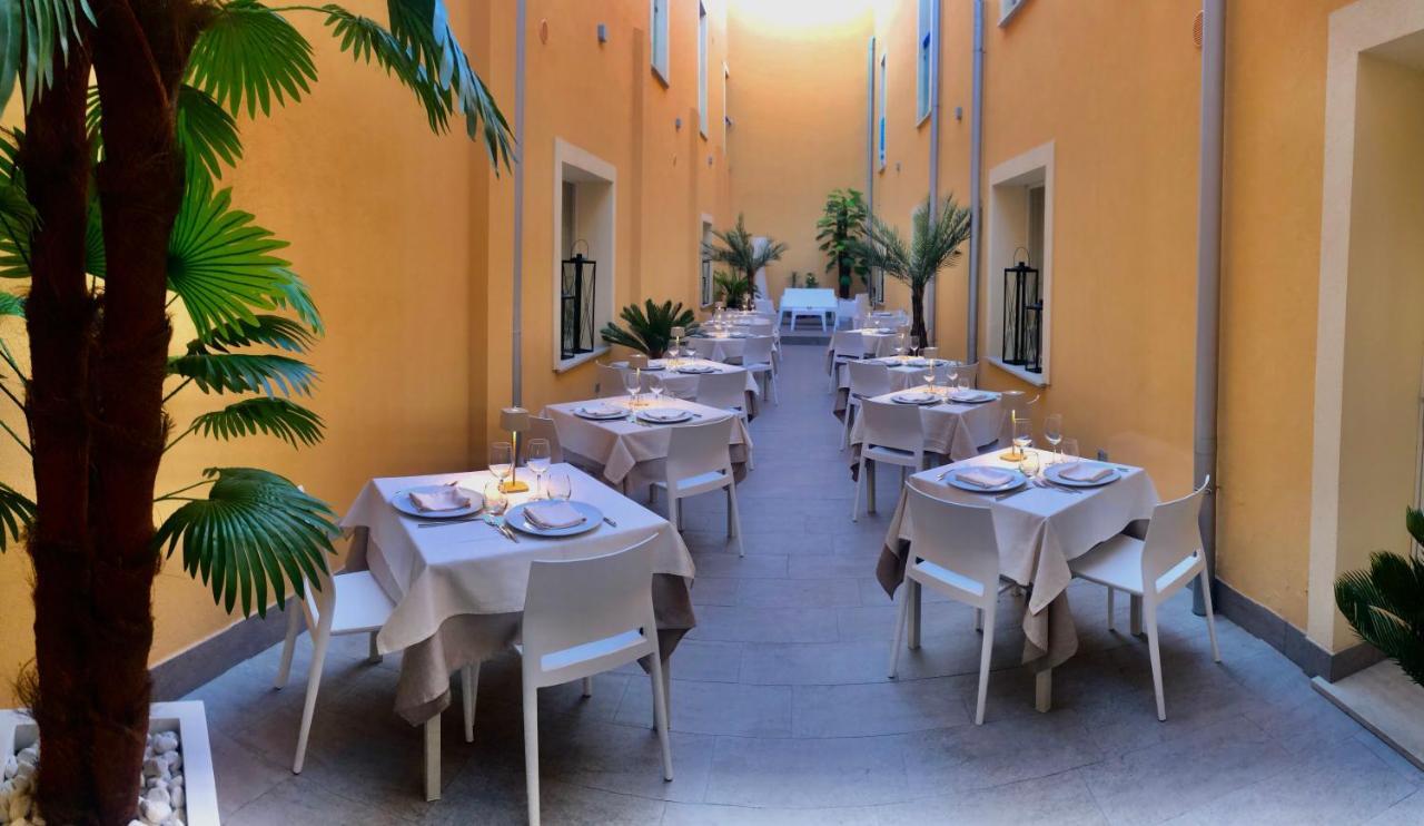 Alba D'Amore Hotel & Spa 兰佩杜萨 外观 照片