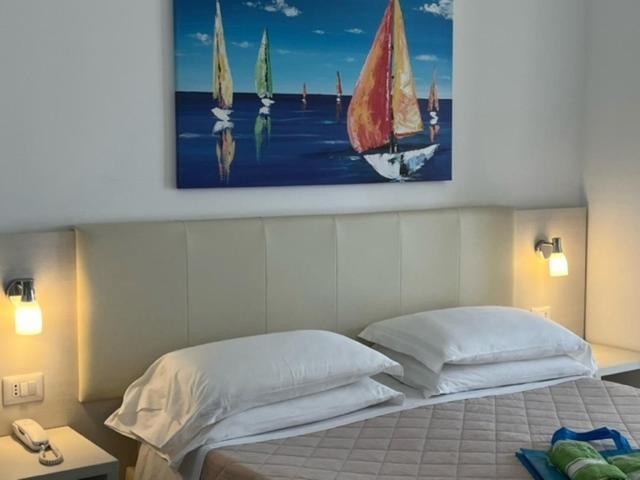 Alba D'Amore Hotel & Spa 兰佩杜萨 外观 照片